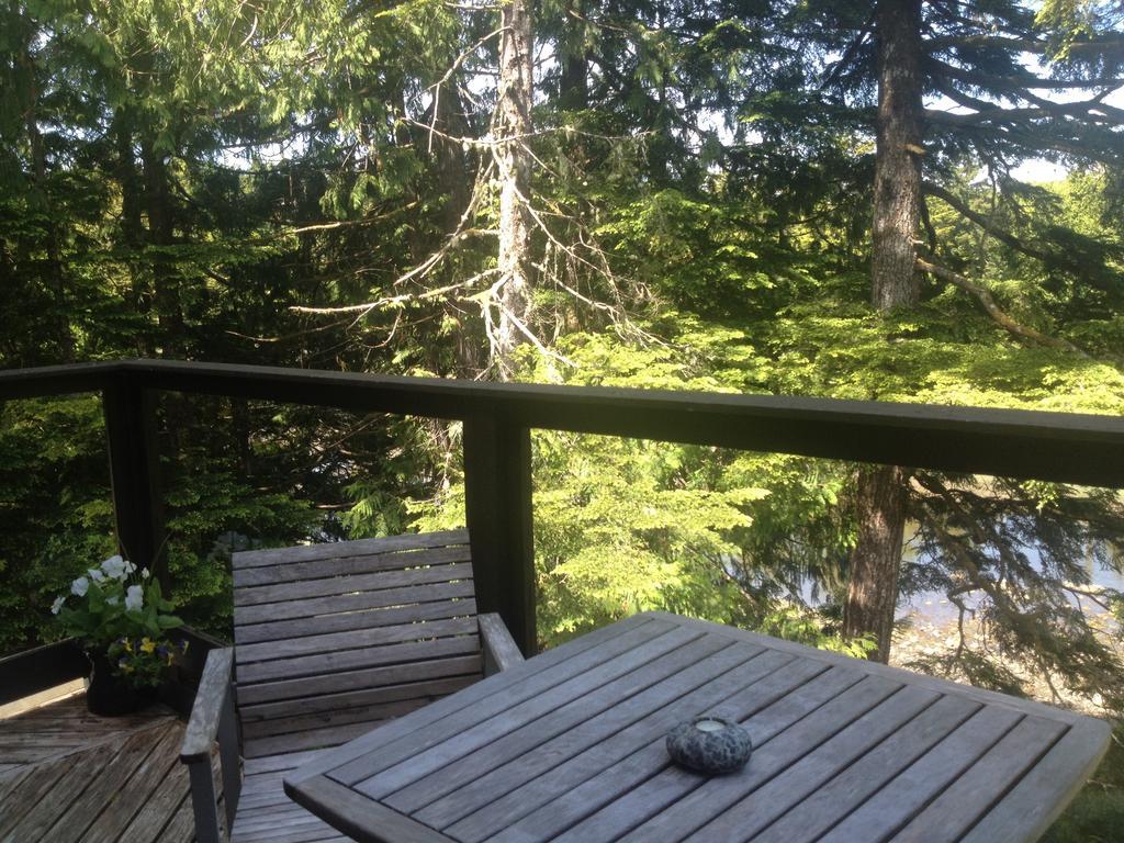 Hyphocus Inn Ucluelet Δωμάτιο φωτογραφία